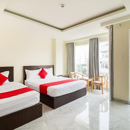 Oyo 176 374 Hotel Nha Trang Exterior foto